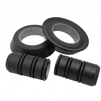 Coppa di aspirazione in gomma ad alte prestazioni con pressione nominale di 10.000 PSI, materiale nitrile (NBR) e dimensioni personalizzate per applicazioni petrolifere