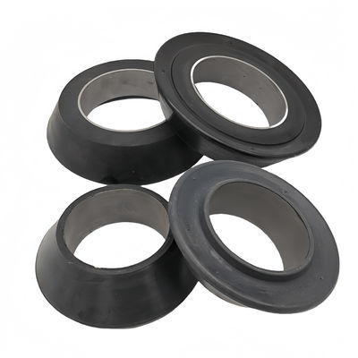 Coppa di aspirazione Multi-V per impieghi gravosi con pressione nominale di 10.000 psi, resistente all'abrasione e agli agenti chimici per dimensioni personalizzate nelle applicazioni petrolifere